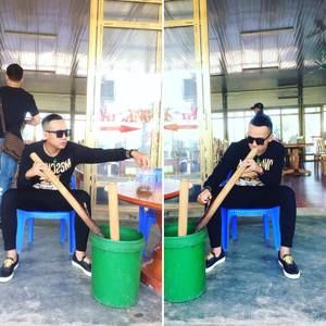 Meet your Posher, Minh